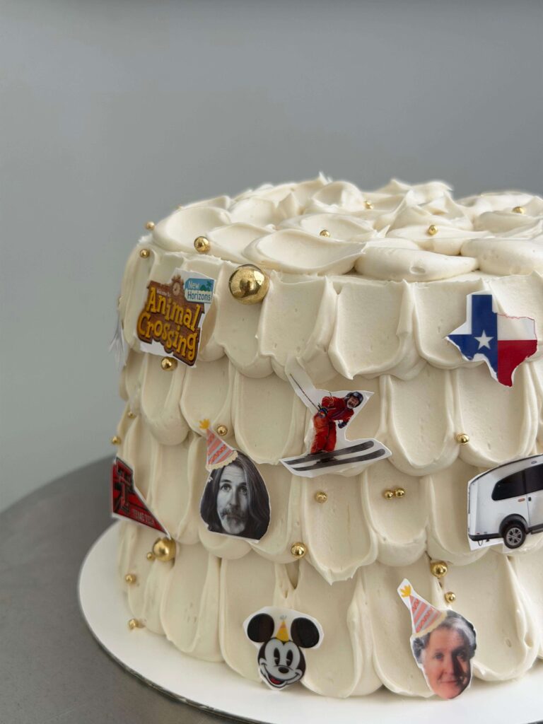 Homemade gourmet desserts featuring vintage cakes, cupcakes, fruit tarts, and themed celebration cakes made with artistic detail.