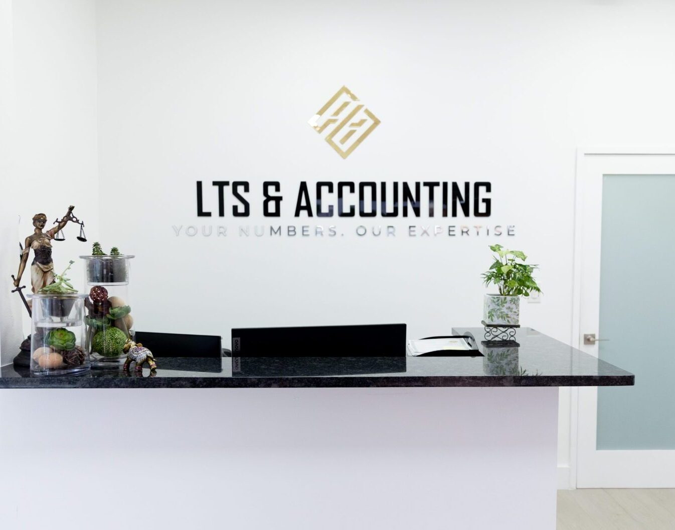 Servicios de Contabilidad en español, contadores bilingues