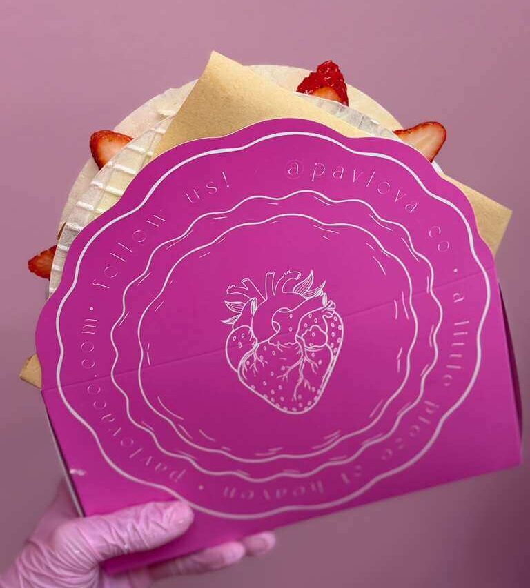 Catering de pavlovas near me postres colombianos, sanduches, canolis, croissants, café, ensalada de frutas, savory bites pavlova co coral springs