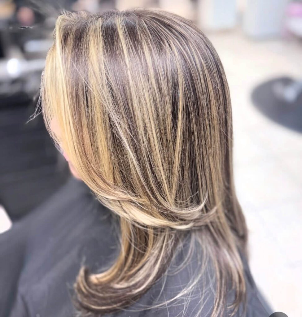 Hola somos Sol's Hair and Beauty. Un full service beauty salon latino 🇨🇴, el cual te puedes hacer el cabello , uñas, cejas y muchos mas servicios en un solo lugar.