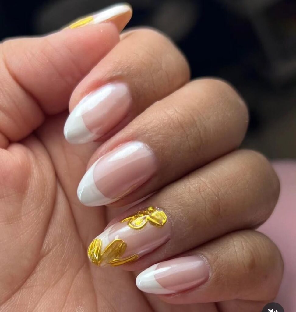 Hola somos Sol's Hair and Beauty. Un full service beauty salon latino 🇨🇴, el cual te puedes hacer el cabello , uñas, cejas y muchos mas servicios en un solo lugar.