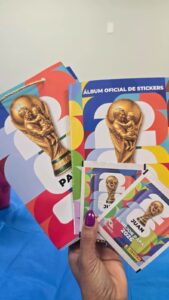 Soccer-themed Father's Day gift set with personalized photo box, custom gift bag, souvenir cup, and World Cup-inspired decorations designed by FloreSer